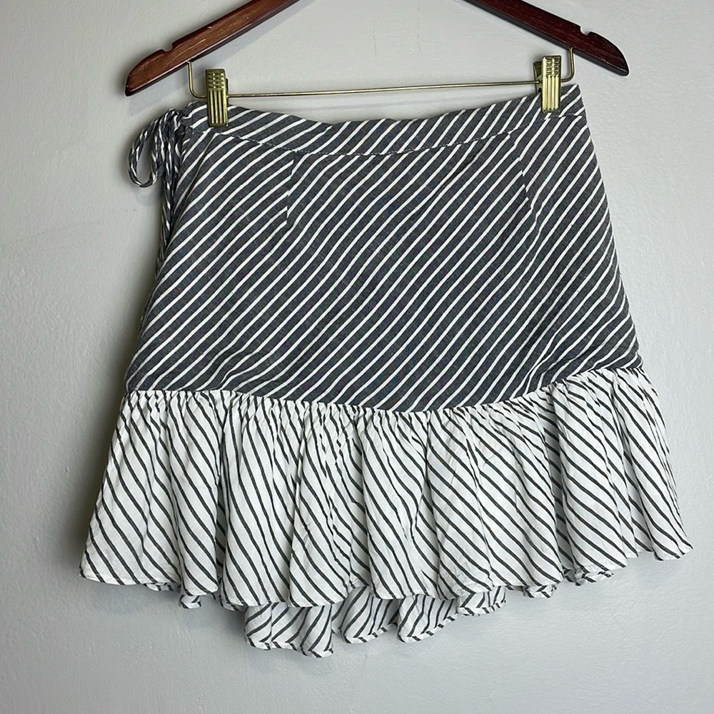 SUBOO Ziggy Frill Wrap Mini Skirt Black White Stripes Size S Lining - Picture 3 of 12
